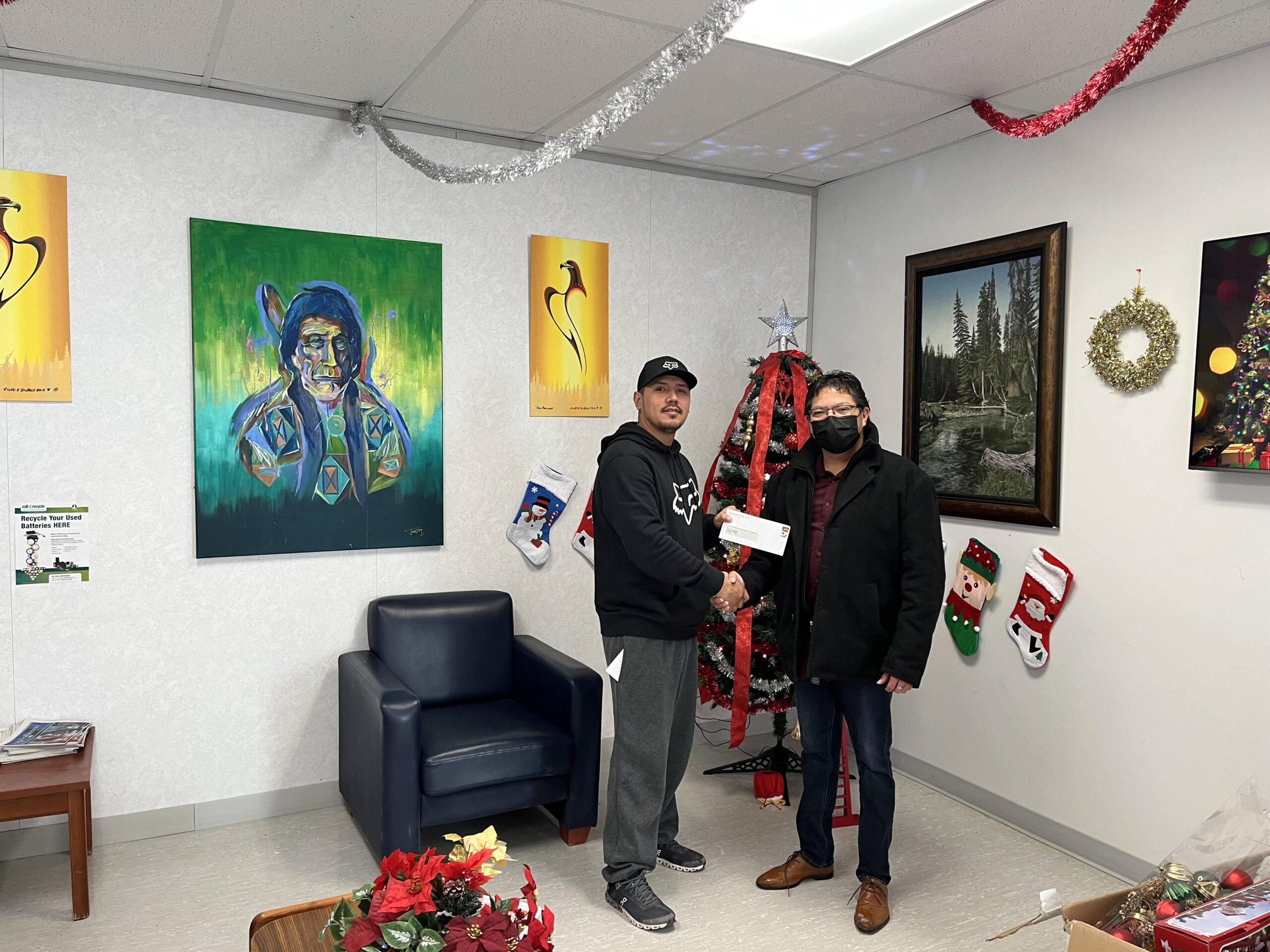 Left to Right - Chief Scott Eashappie (Carry the Kettle First Nation) & Randy Sangwais (Corrosion Service Company) 2022 Christmas Food Hamper Contribution